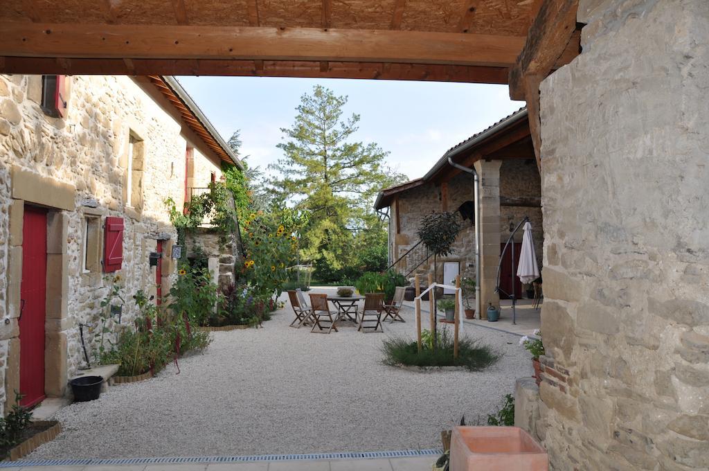 Ferme Robin Bed & Breakfast Marsaz Exterior photo